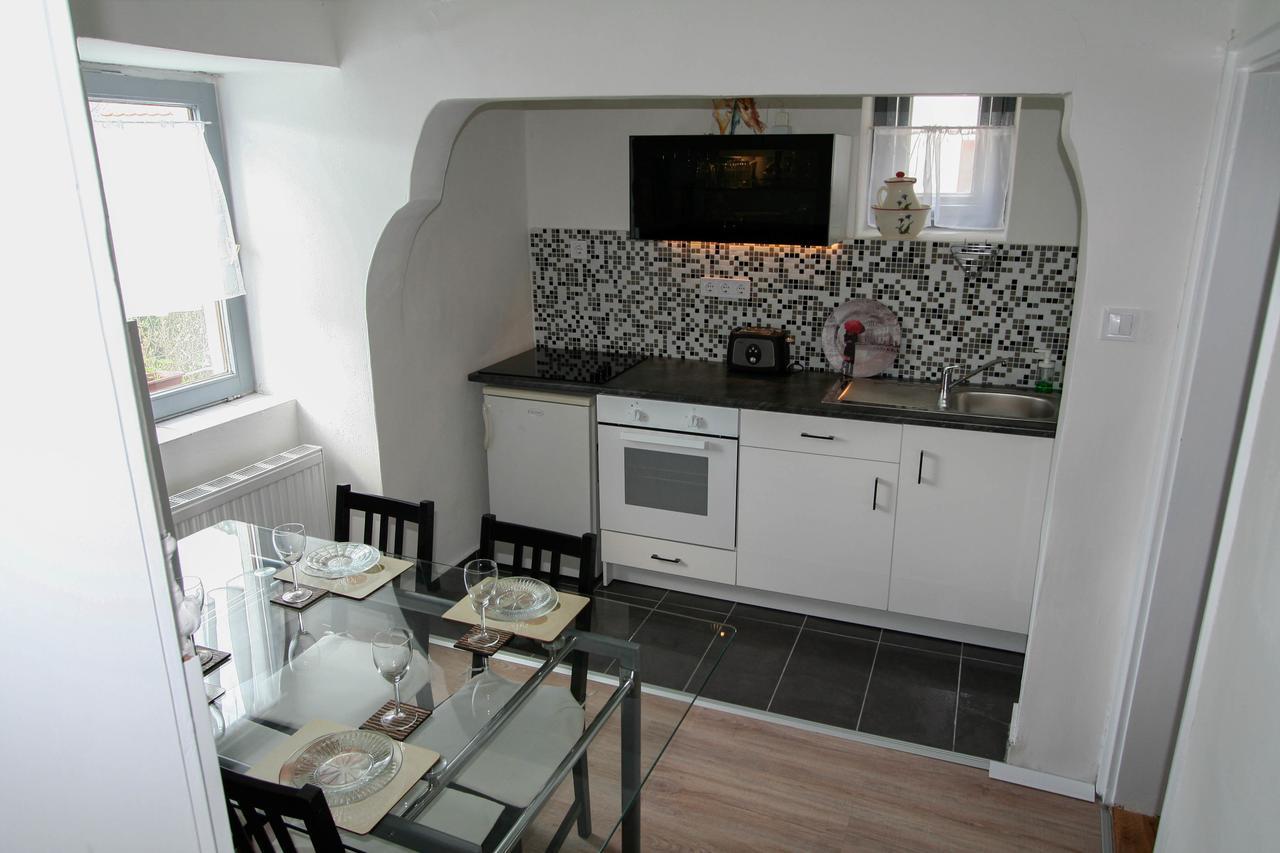 Galeria Apartman Veszprem Exterior photo